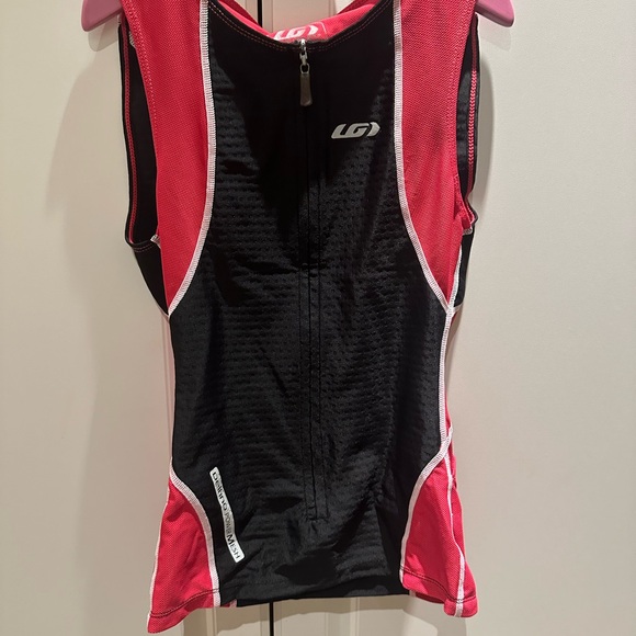BN Louis Garneau Running Vest - Picture 1 of 5